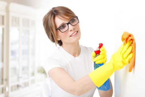 Residential and commercial move-out cleaning across Catford