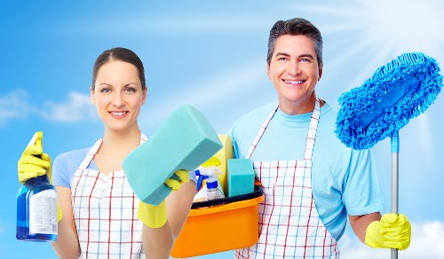 Turnover cleaning for a flat in Catford before the next Airbnb guest arrives